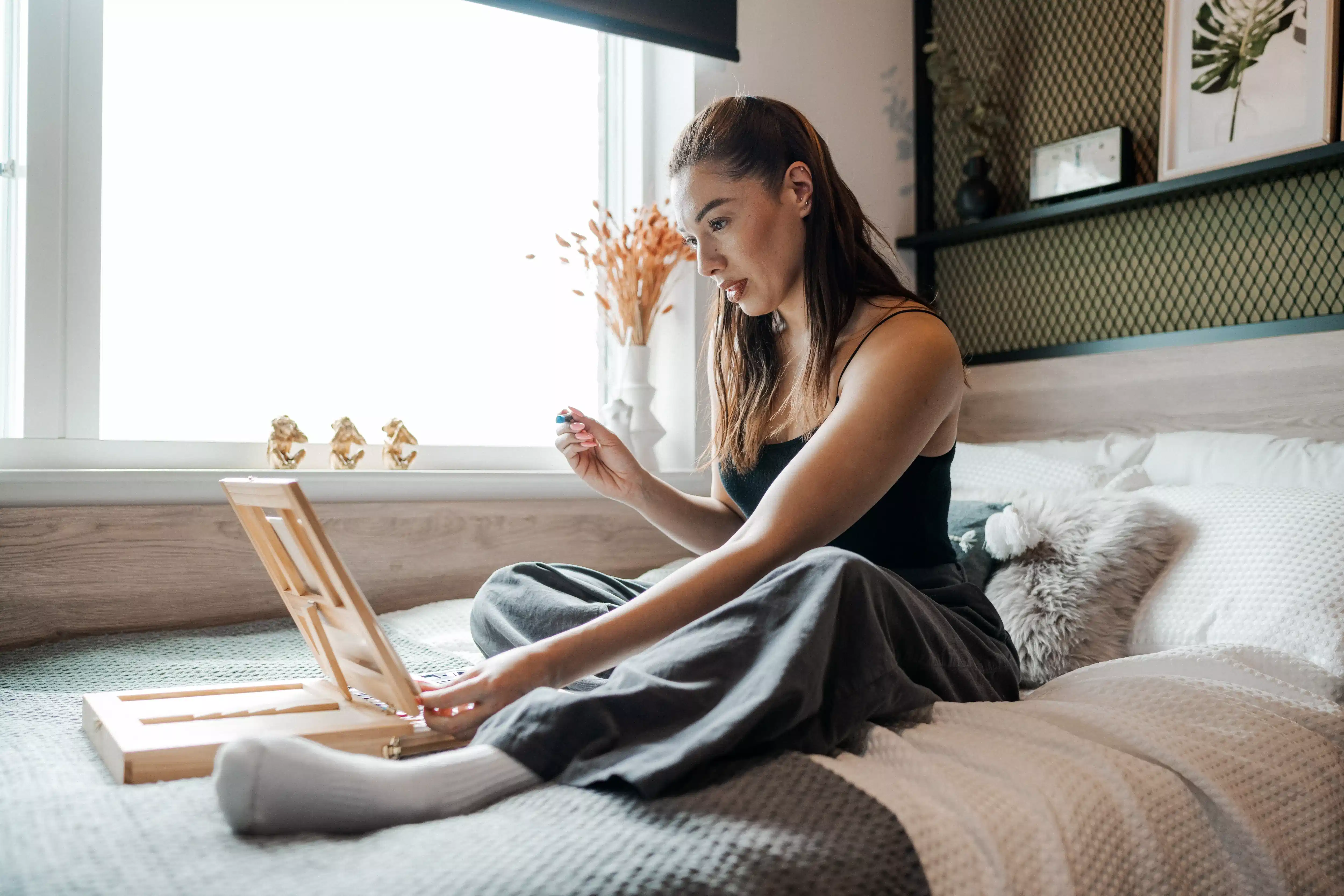 Exterior?w=400&h=260&fit=crop&q=40&auto=format&trim=auto