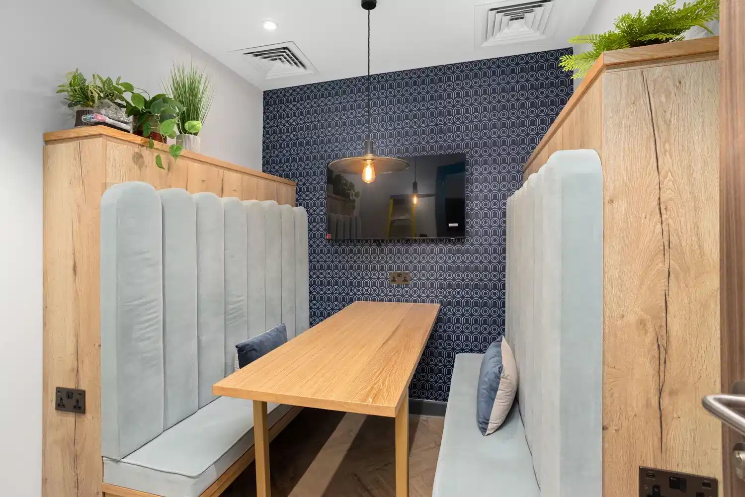 Brunswick Apartments, Southampton - Southampton, England, United Kingdom - Amenities