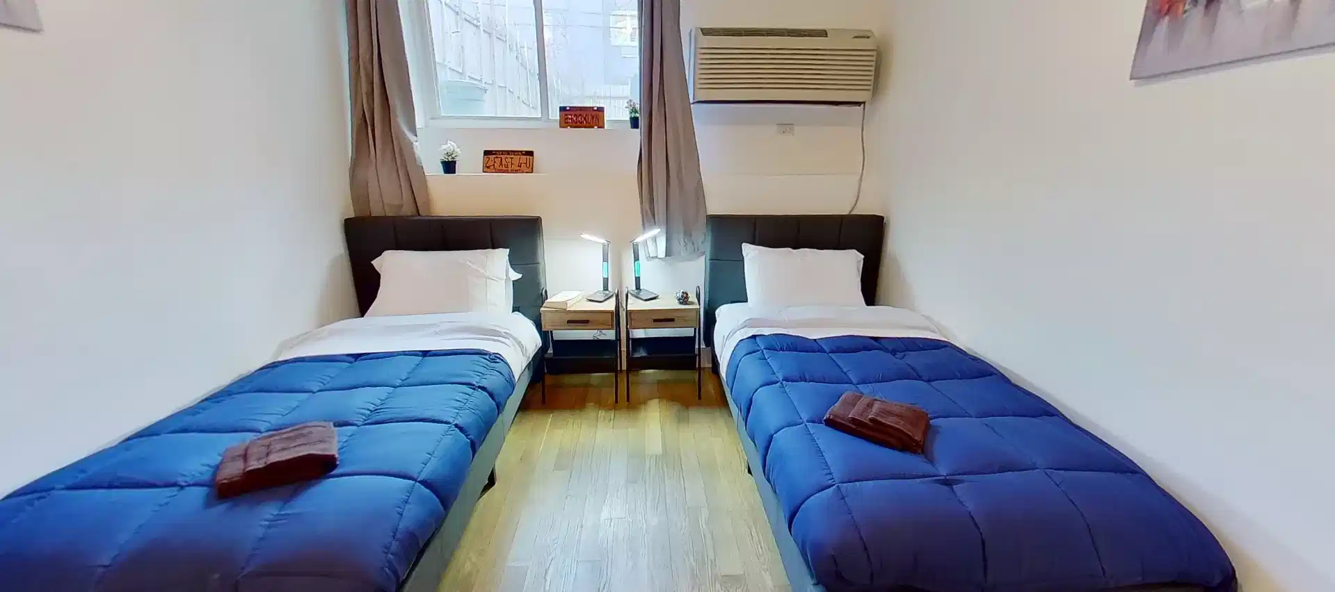 Amenities?w=400&h=260&fit=crop&q=40&auto=format&trim=auto