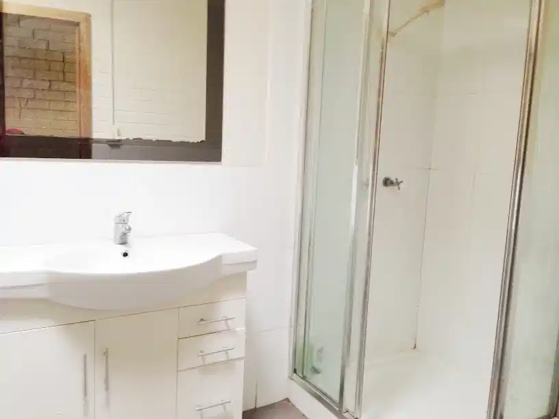 2 Gardeners Rd Kingsford, Sydney - Sydney, New South Wales, Australia - Studio - Bathroom