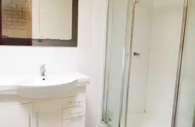 2 Gardeners Rd Kingsford, Sydney - Sydney, New South Wales, Australia - Studio - Bathroom
