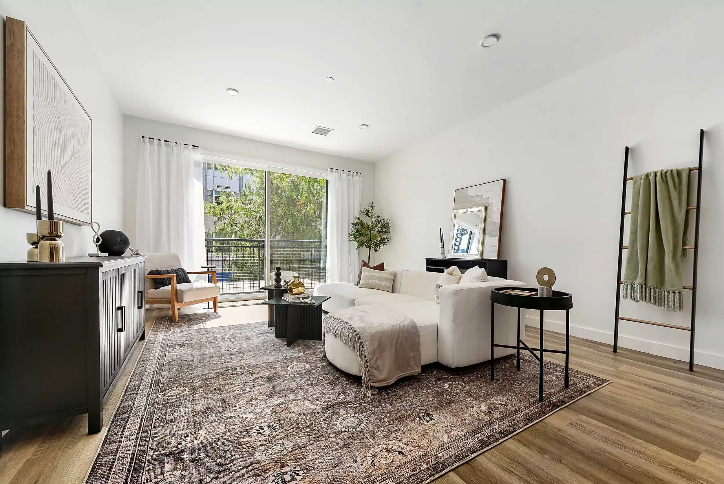 North Shore Flats, Pittsburgh - Pittsburgh, Pennsylvania, United States - Common Area