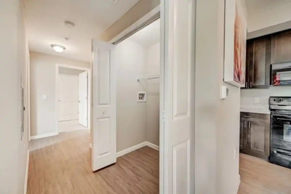 Madison House, Galloway - Columbus, Ohio, United States - Room