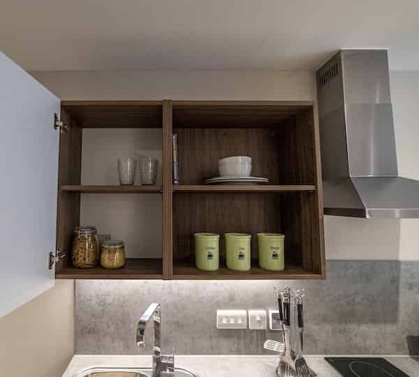 Common Area?w=400&h=260&fit=crop&q=40&auto=format&trim=auto