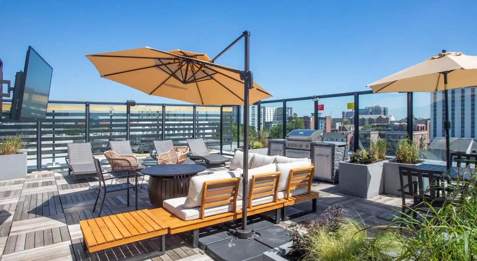 Lancaster Apartments, Champaign - Champaign, Illinois, United States - Exterior