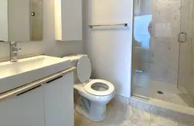 Amenities?w=400&h=260&fit=crop&q=40&auto=format&trim=auto