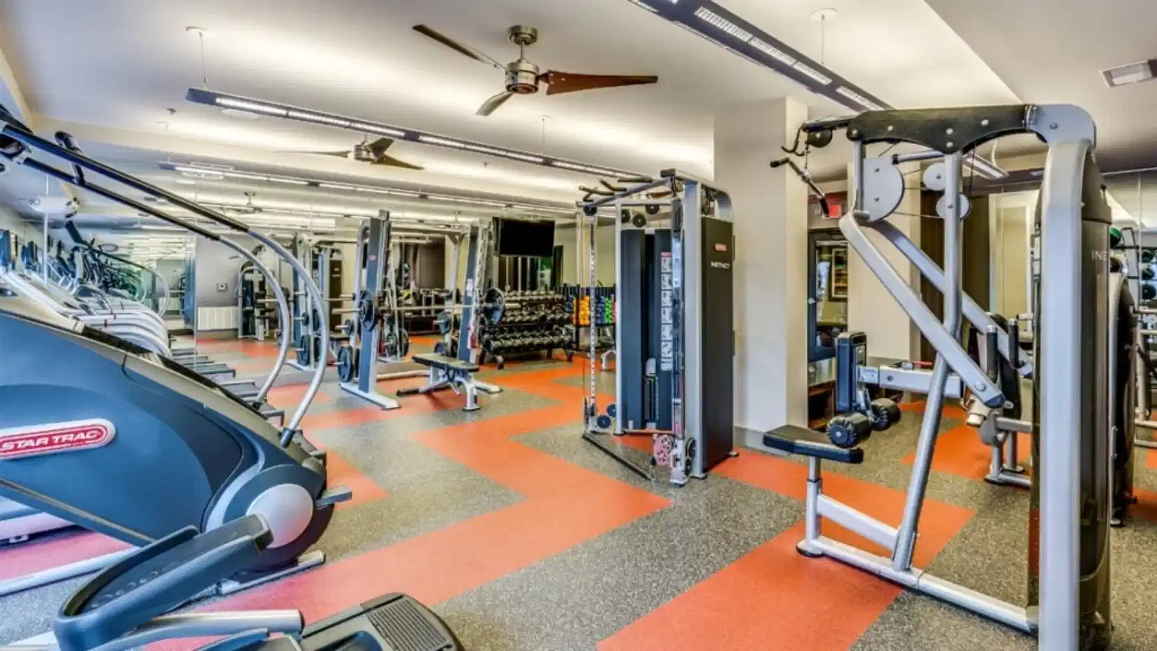 Todd, Columbia - Columbia, Missouri, United States - Amenities