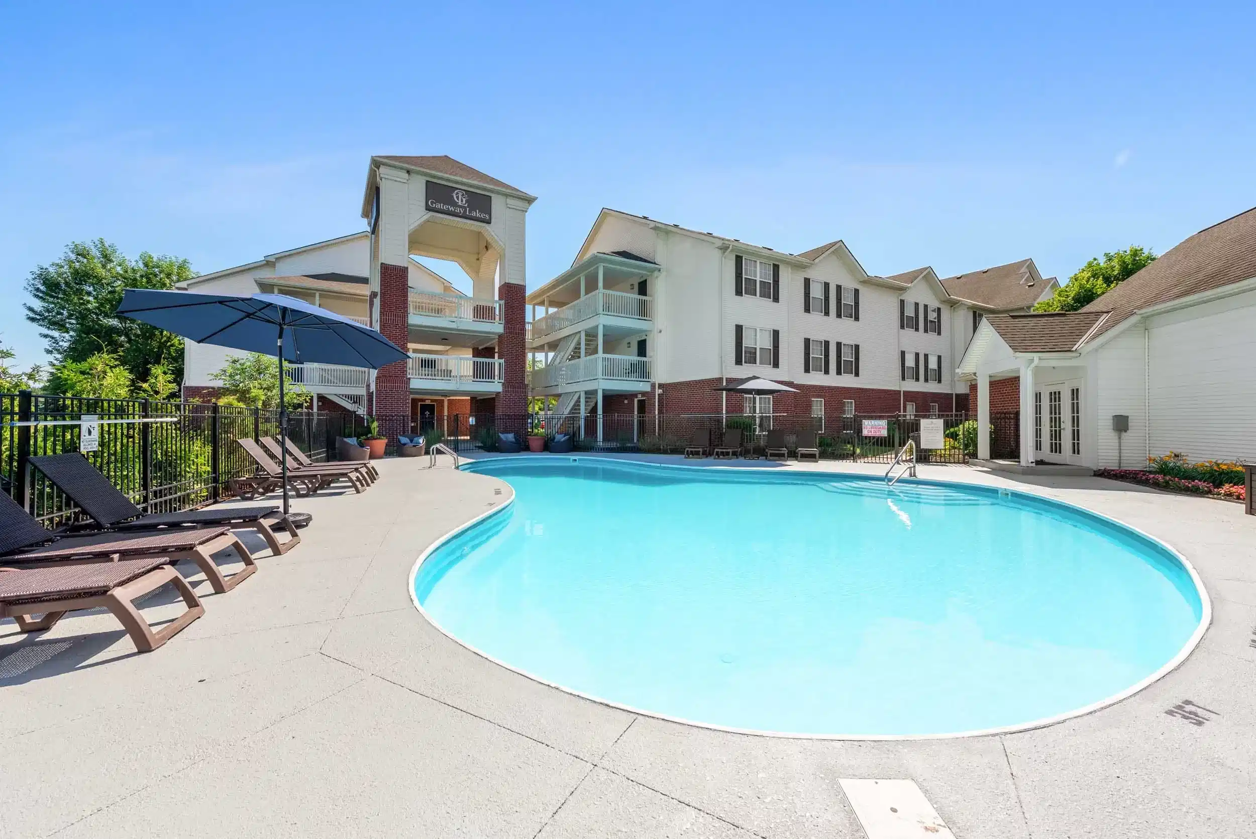 Gateway Lakes, Grove City 3