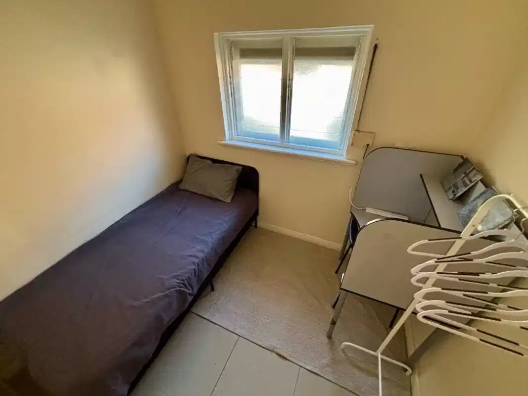 Room In A 6 Bedroom Apartment, 87 Days Road, Croydon Park, City Of Port Adelaide Enfield, 5008 - Adelaide, South Australia, Australia - Room 6 - Bedroom