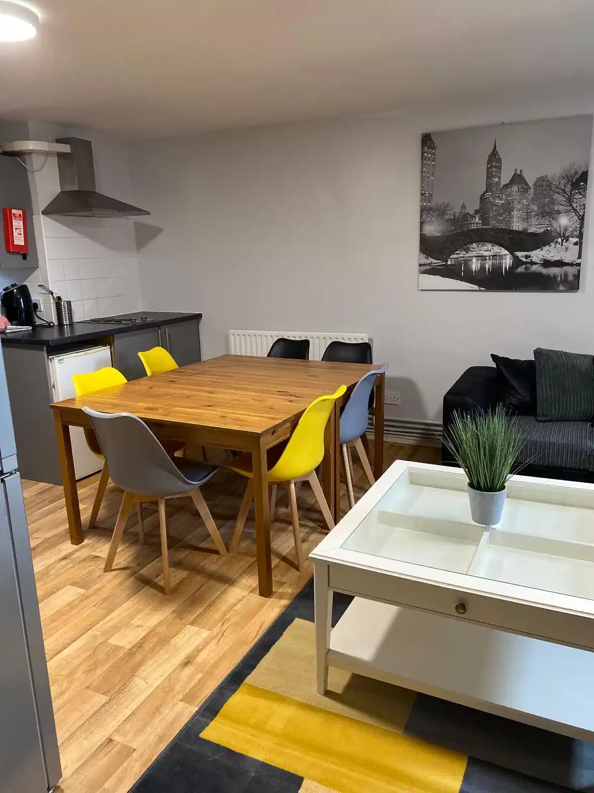 Albert Square, Nottingham - Nottingham, England, United Kingdom - Common Area