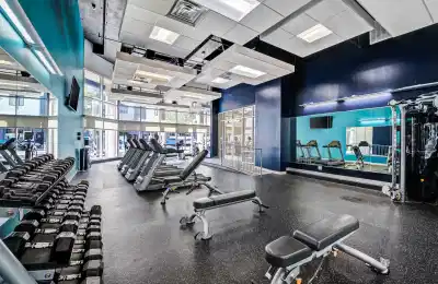 Pulliam Square, Indianapolis - Indianapolis, Indiana, United States - Amenities