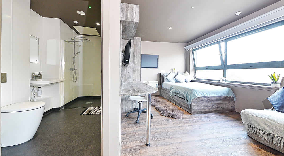 Amenities?w=400&h=260&fit=crop&q=40&auto=format&trim=auto