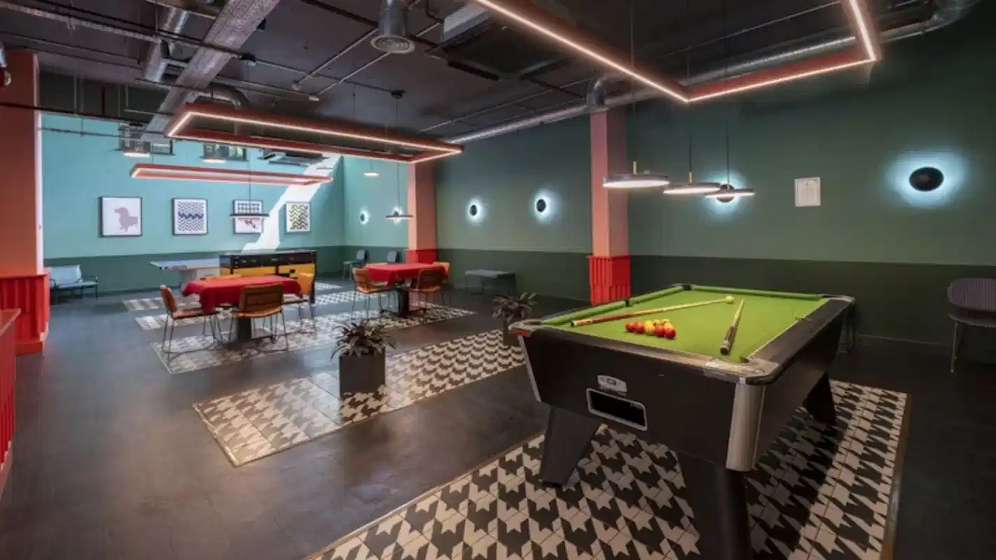 Guilden Village, Guildford - Guildford, England, United Kingdom - Amenities