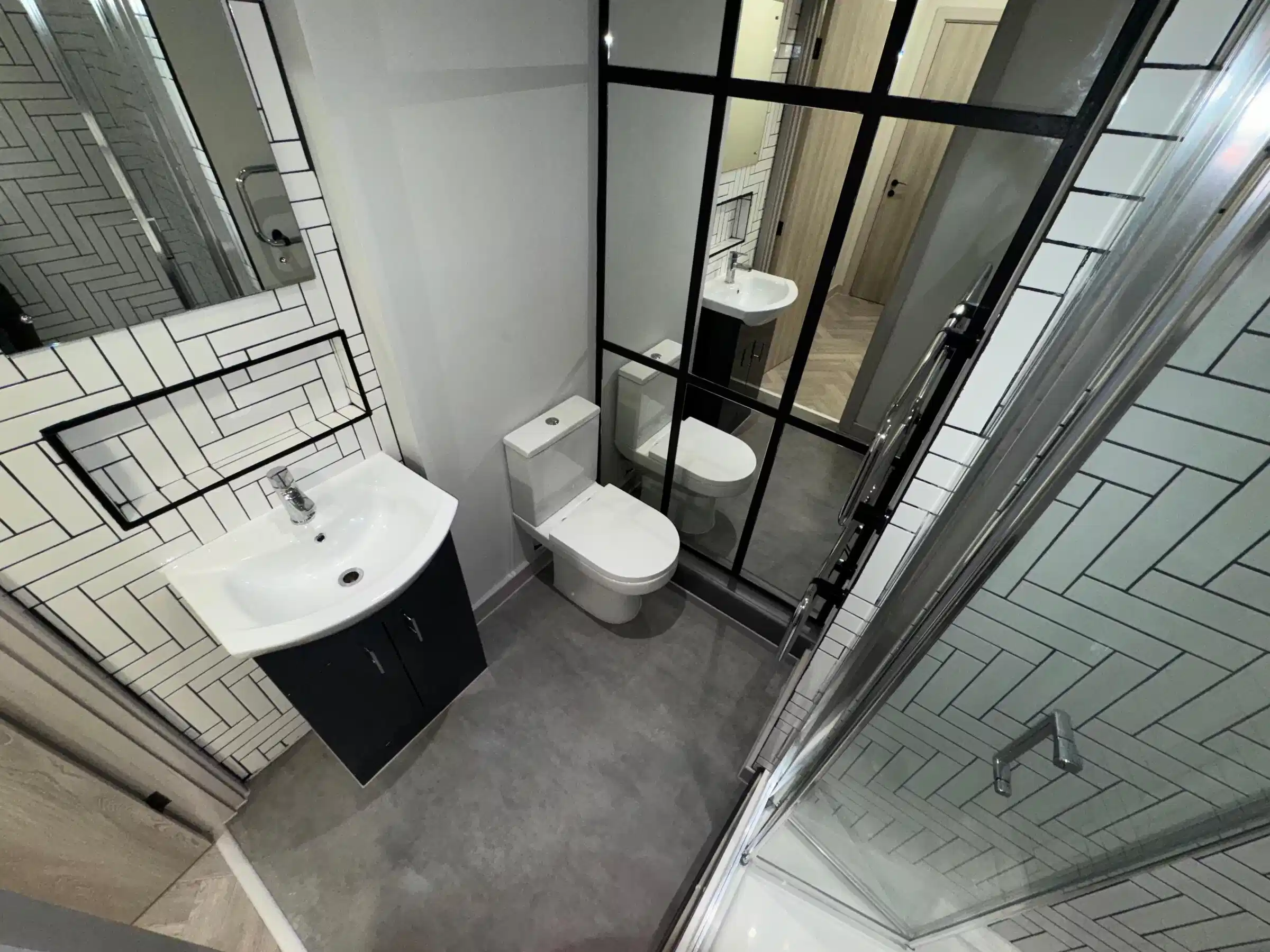 2 Bedroom Apartment - Bedroom?w=400&h=260&fit=crop&q=40&auto=format&trim=auto