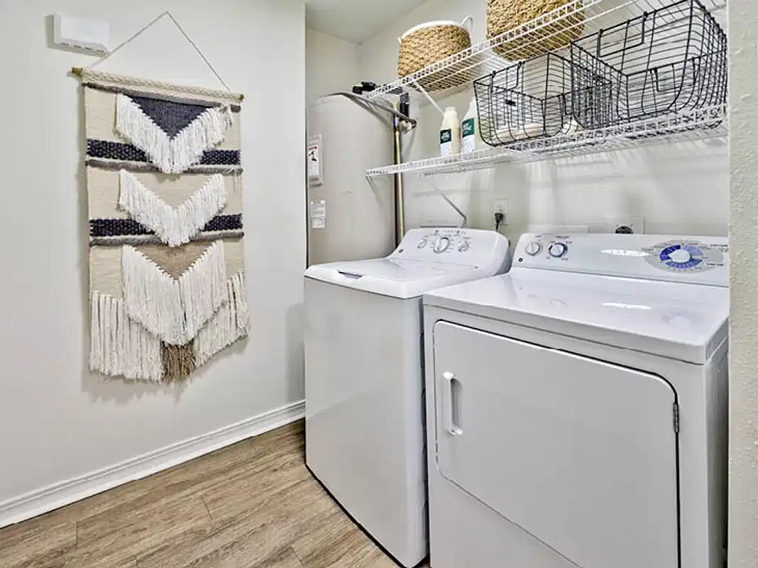 University Walk, Charlotte - Charlotte, North Carolina, United States - Amenities