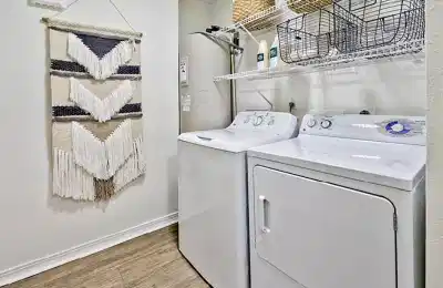University Walk, Charlotte - Charlotte, North Carolina, United States - Amenities
