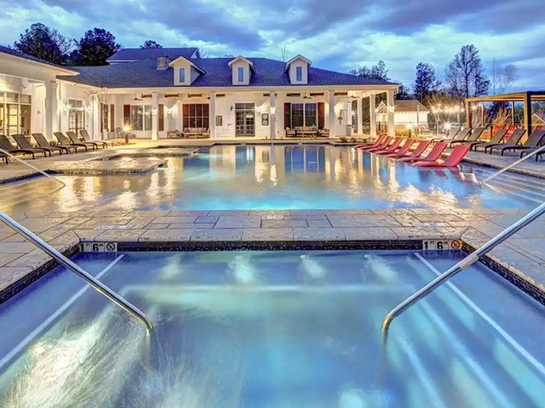 U Club Townhomes At Oxford, Oxford - Oxford, Mississippi, United States - Amenities