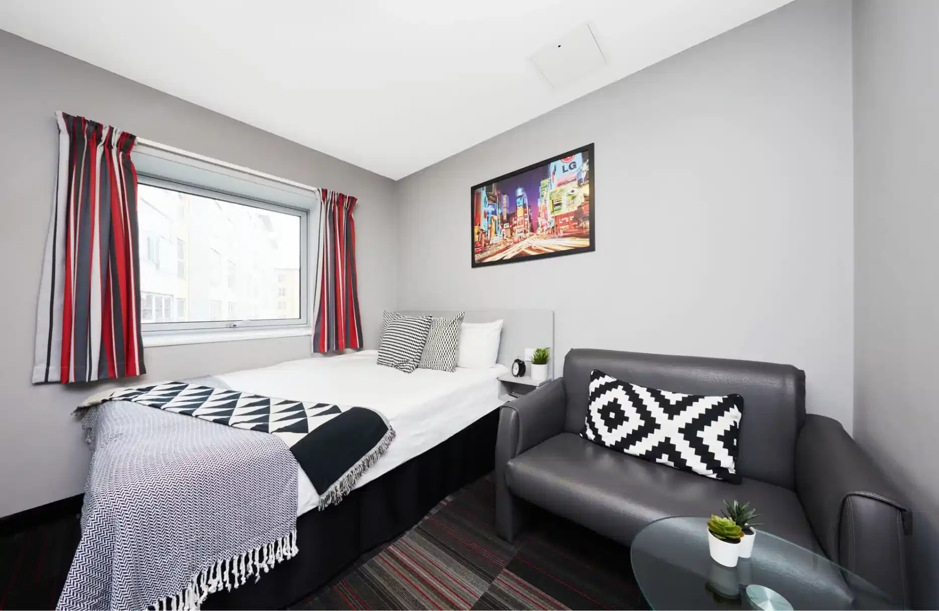 Clarendon Street, Nottingham - Nottingham, England, United Kingdom - Superior Double Studio - Bedroom