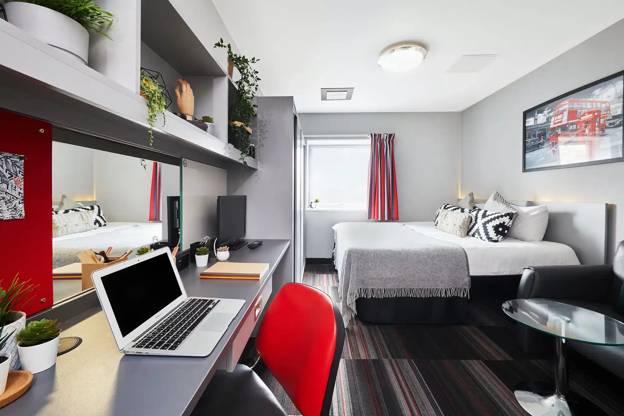 Clarendon Street, Nottingham - Nottingham, England, United Kingdom - Superior King Studio - Bedroom