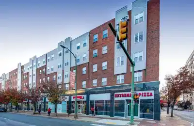 RAMZ Apartments On Broad, Richmond - Richmond, Virginia, United States - Exterior