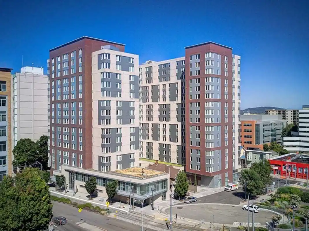 University Pointe At College Station, Portland - Portland, Oregon, United States - Exterior