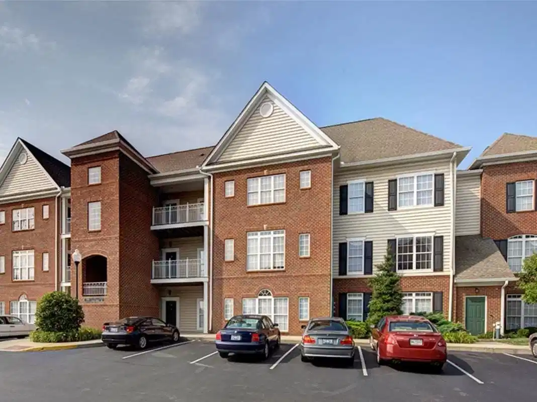 Newtown Crossing, Lexington - Lexington, Kentucky, United States - Exterior