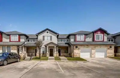 Bishops Square, San Marcos - San Marcos, Texas, United States - Exterior