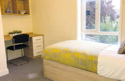 36 Paradise Street - Cambridge, England, United Kingdom - Bedroom