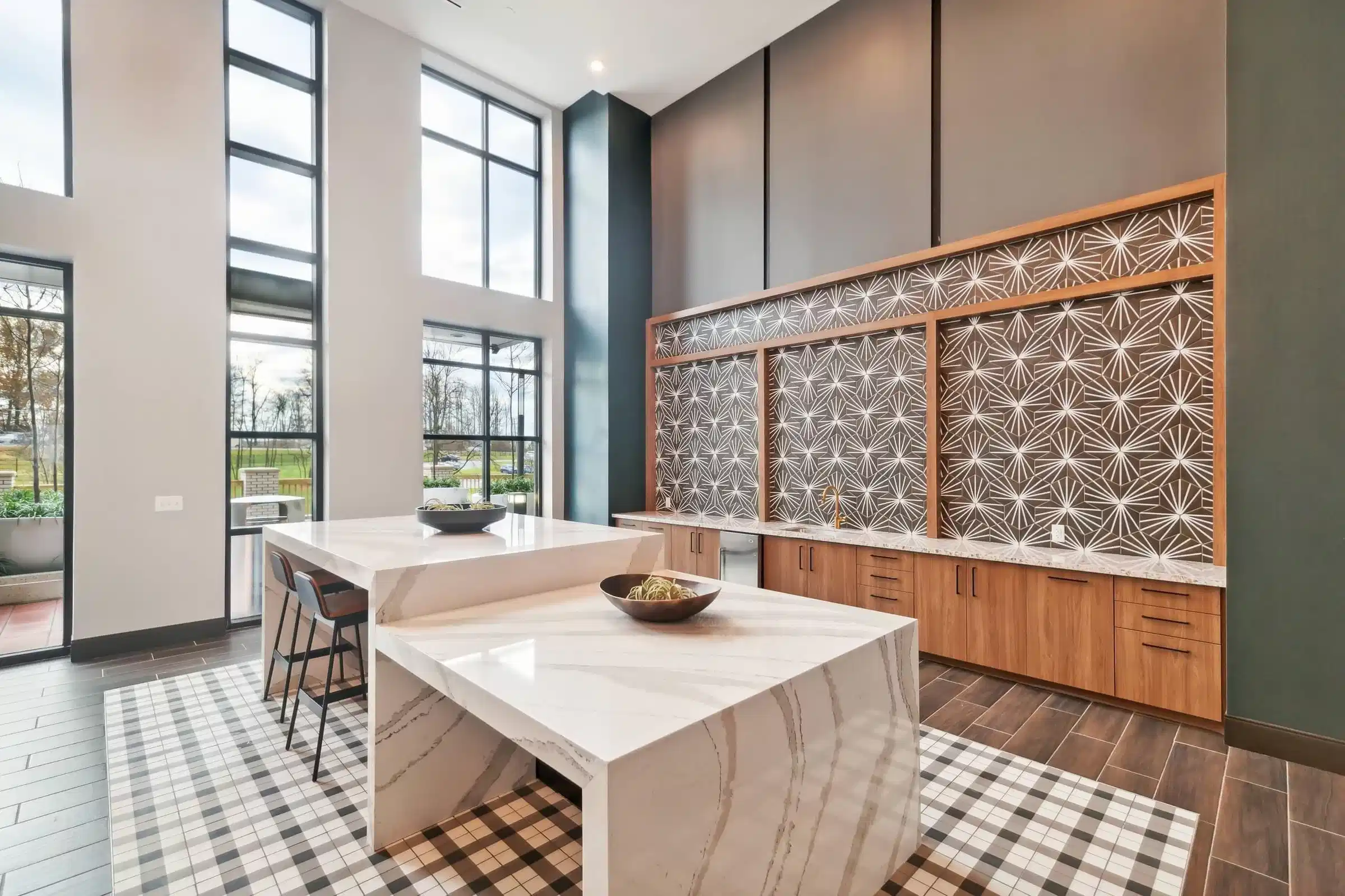 The Main On University, Fairfax - Fairfax, Virginia, United States - Amenities