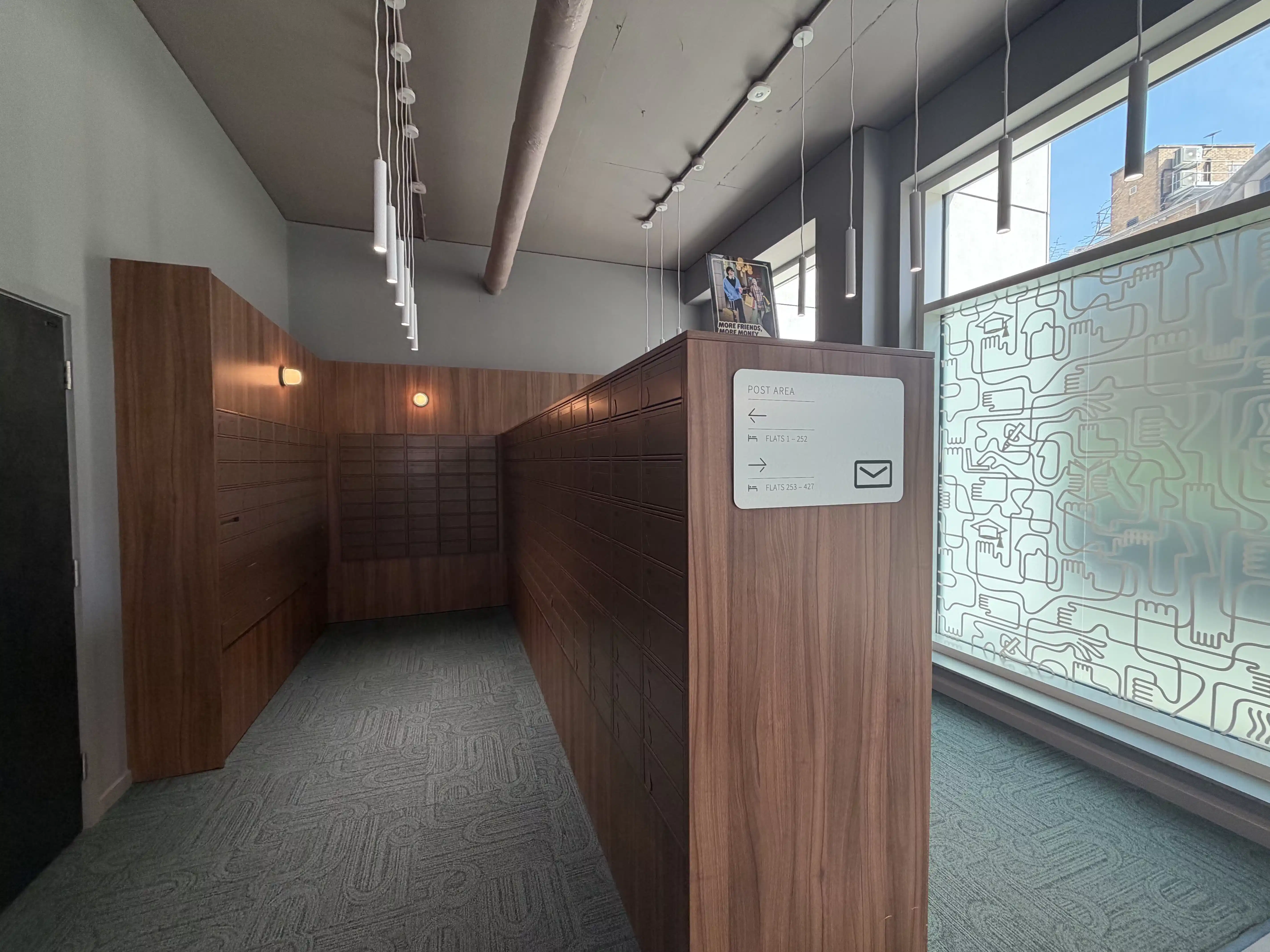iQ Vega, London image 14