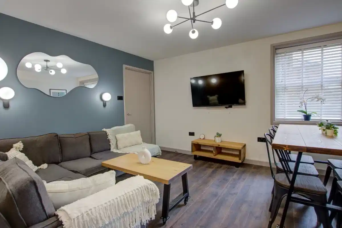 Room in a 5 Bedroom Apartment, Crossgate Lofts, Durham DH1 4DS (Flat 8) - Durham, England, United Kingdom - Common Area