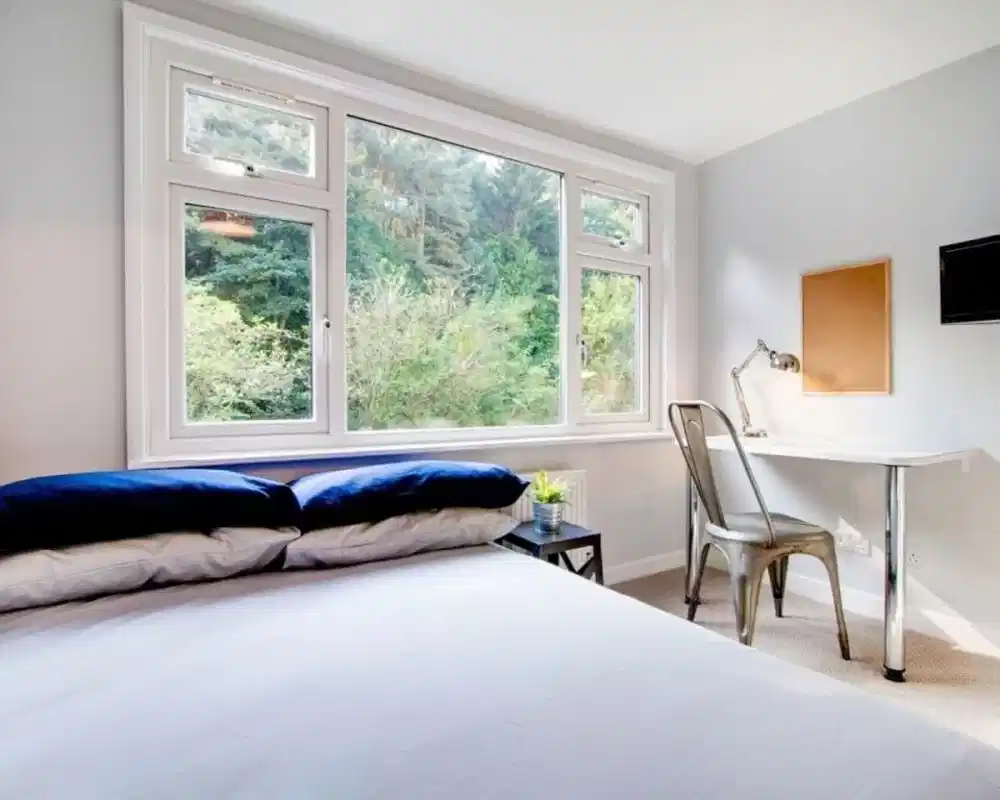 Bedroom 6 - Common Area?w=400&h=260&fit=crop&q=40&auto=format&trim=auto