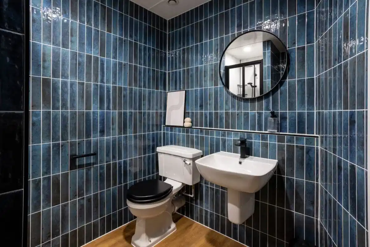 Kitchen?w=400&h=260&fit=crop&q=40&auto=format&trim=auto