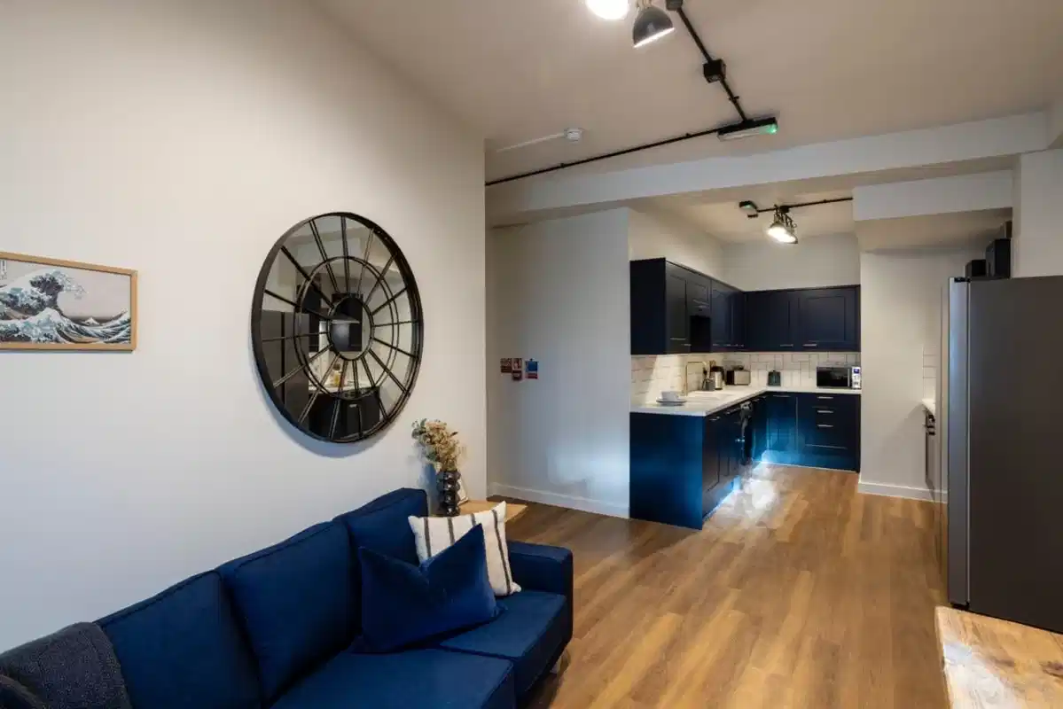 Room in a 4 Bedroom Apartment, TW1X, London TW1 4AD (Flat 2) - London, England, United Kingdom - Common Area