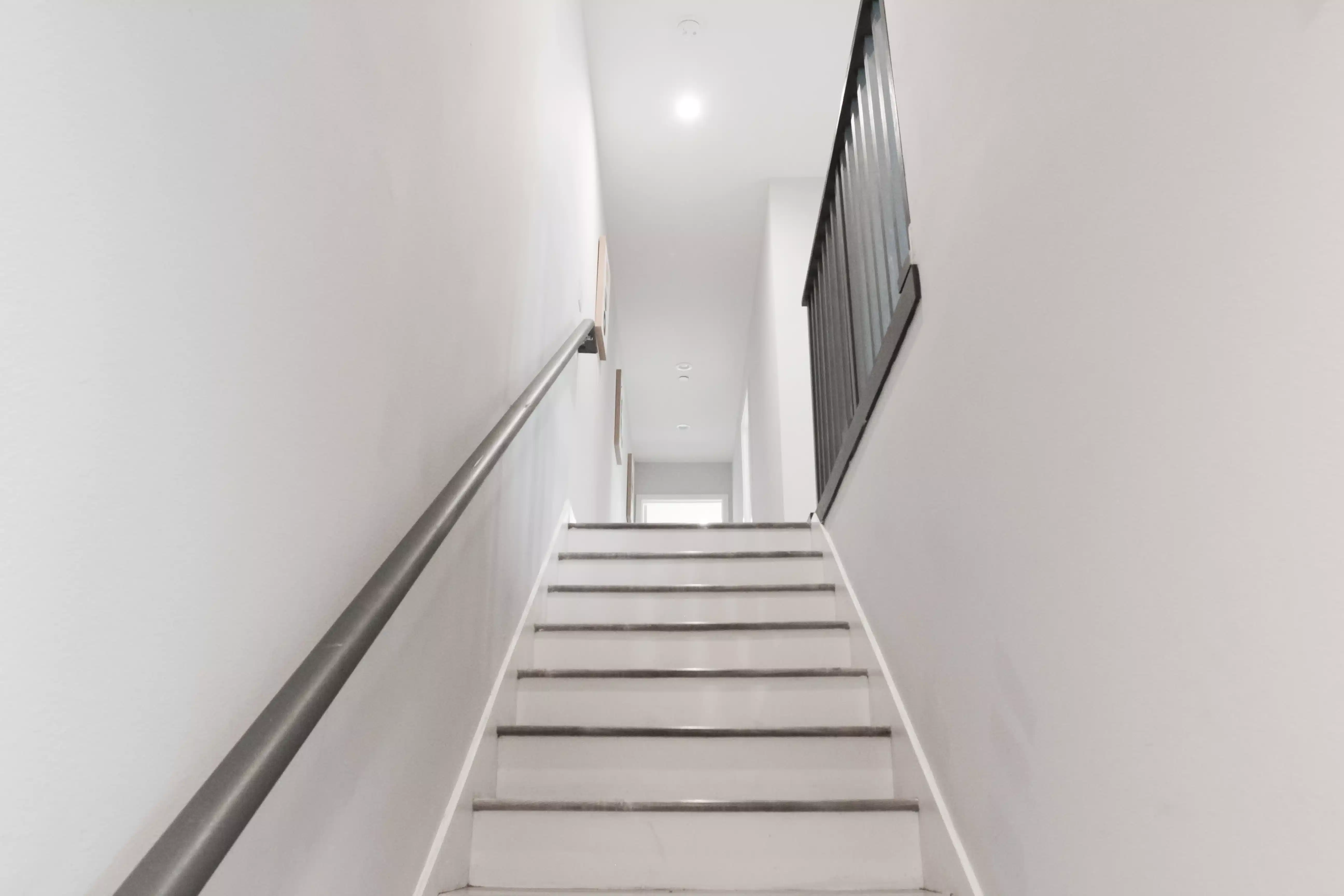 1729 W Adams Blvd, Los Angeles - Los Angeles, California, United States - Common Area