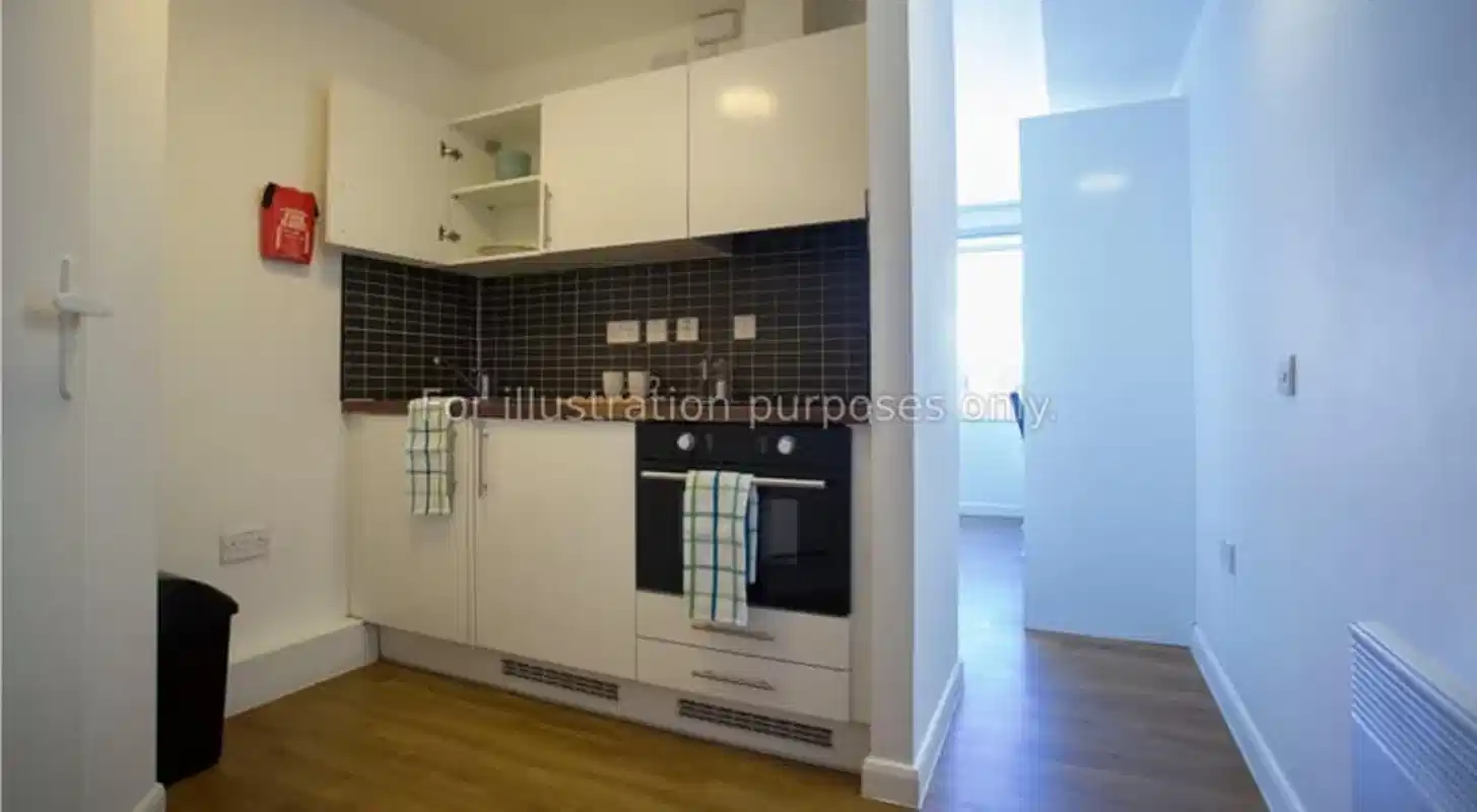 Amenities?w=400&h=260&fit=crop&q=40&auto=format&trim=auto