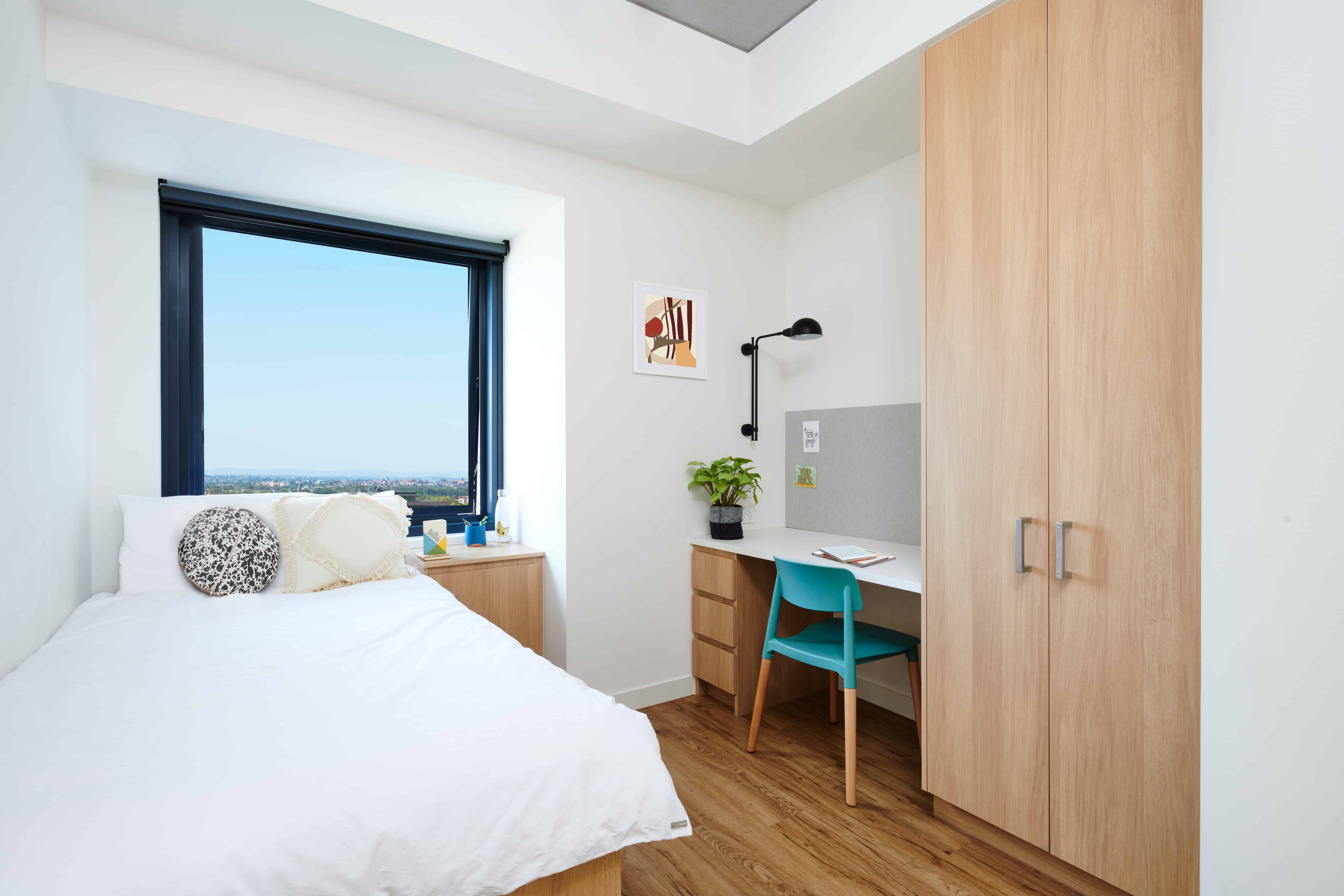 4 Bed Ensuite