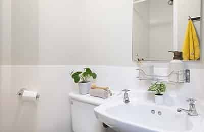 Amenities?w=400&h=260&fit=crop&q=40&auto=format&trim=auto