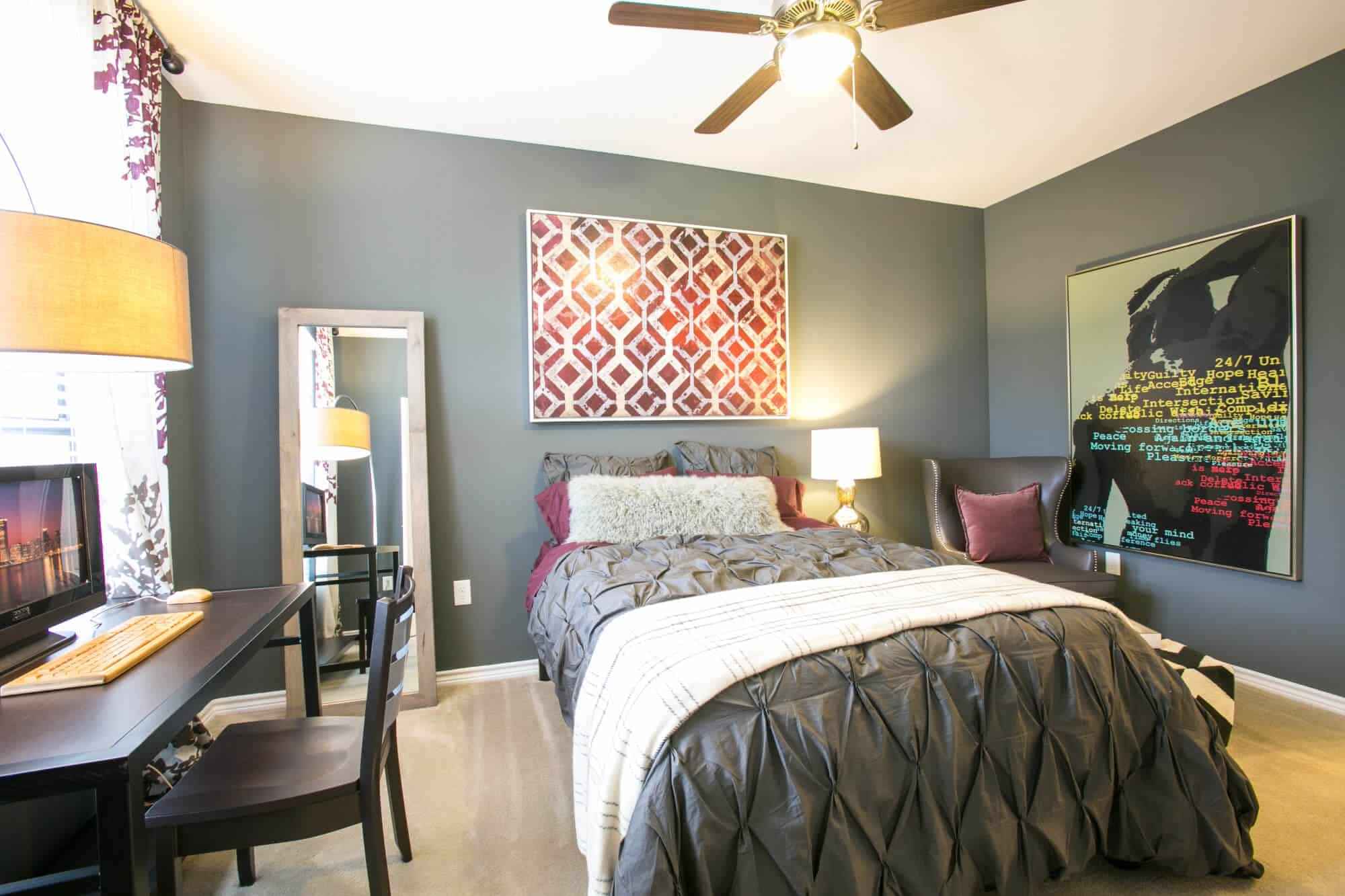 Amenities?w=400&h=260&fit=crop&q=40&auto=format&trim=auto