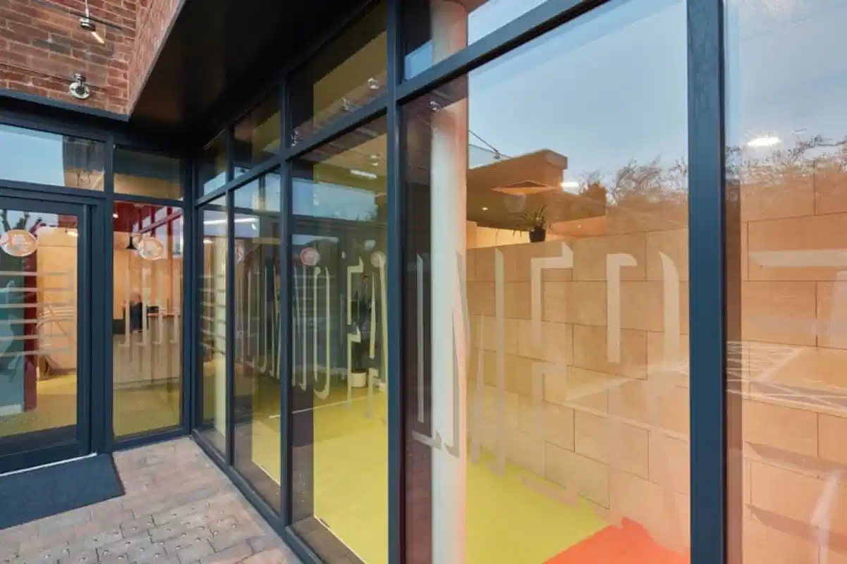 Alumno Falmer, Brighton - Brighton, England, United Kingdom - Exterior