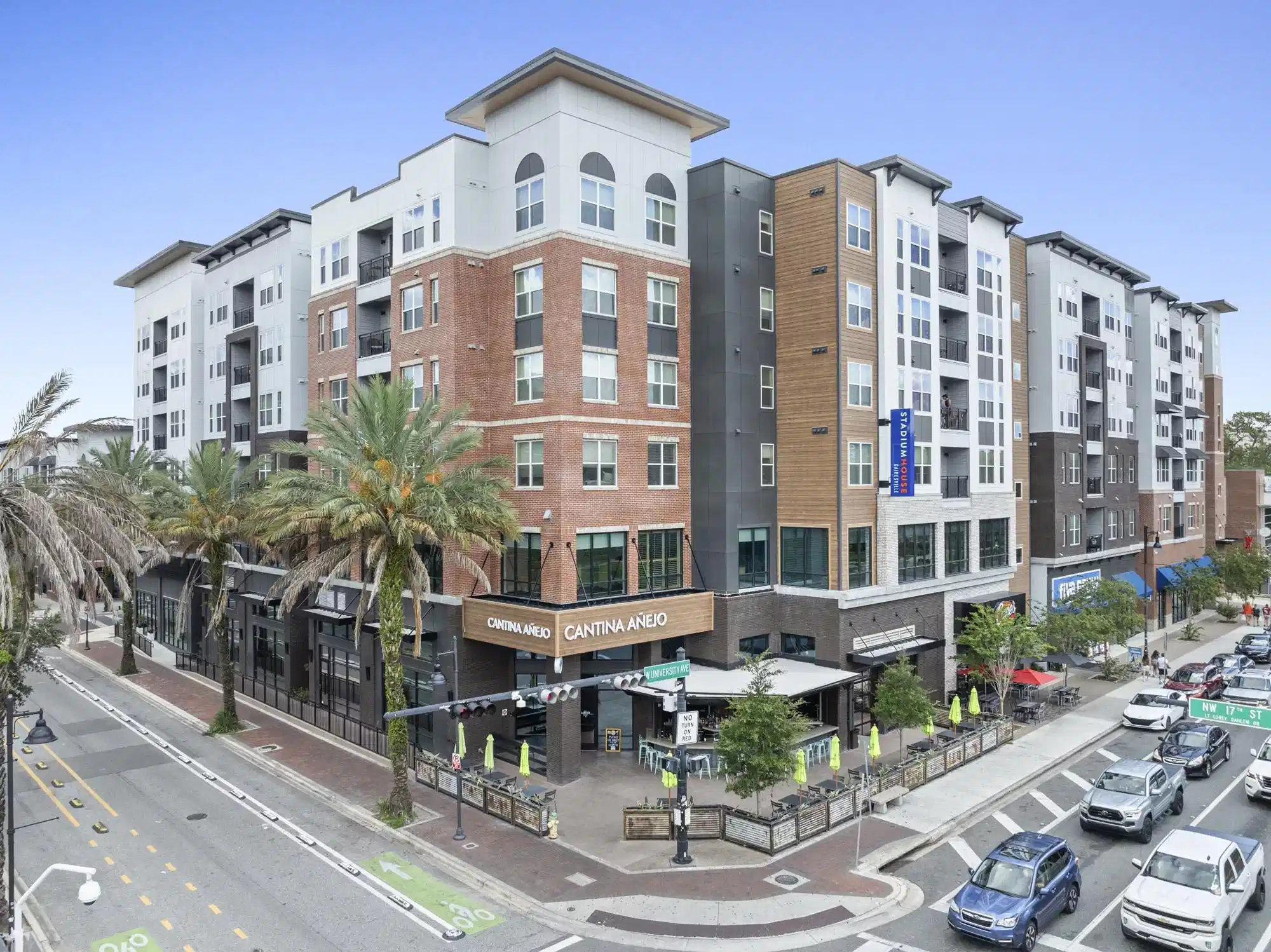 Stadium House, Gainesville - Gainesville, Florida, United States - Exterior