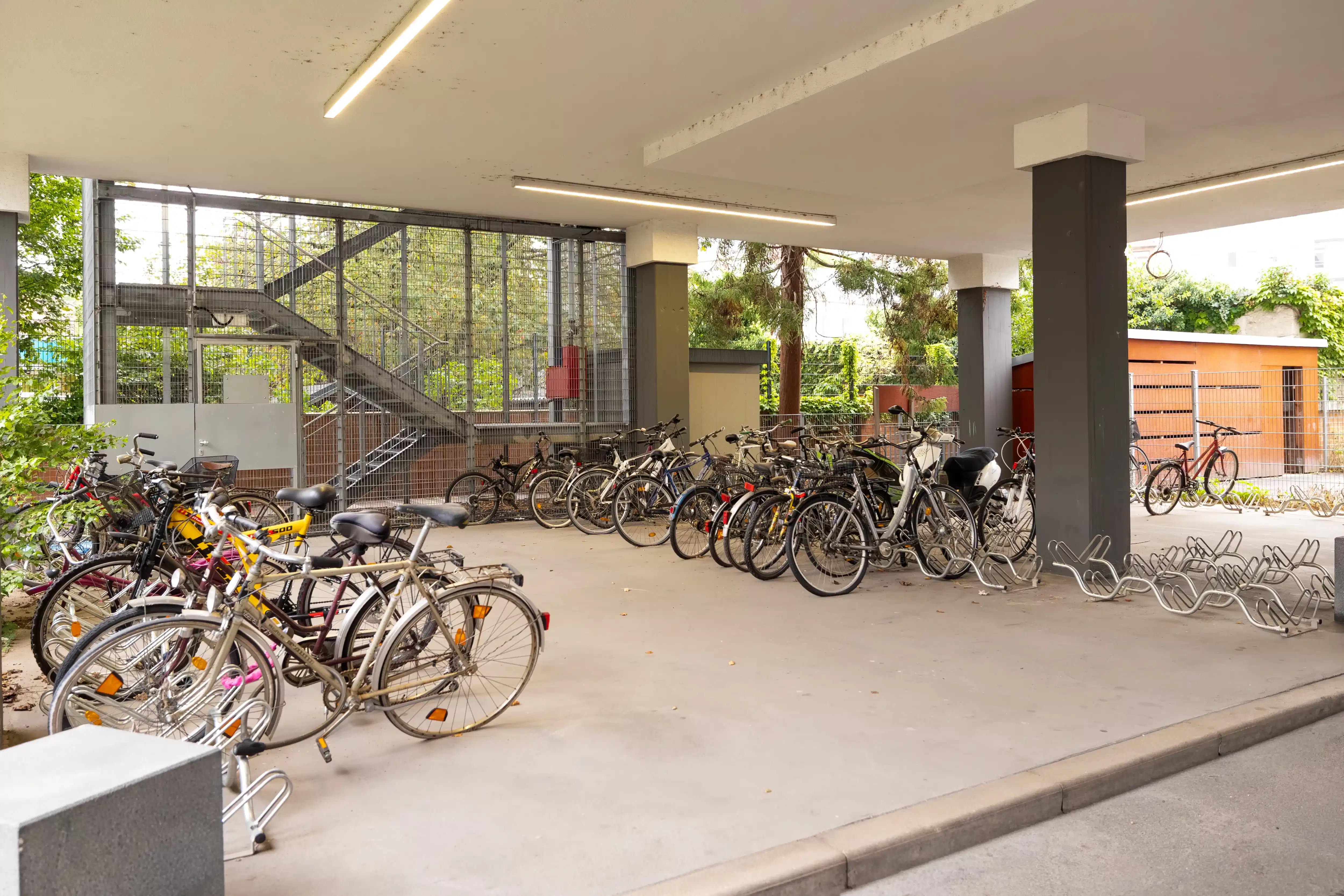 Yugo Alvarium, Frankfurt image 12