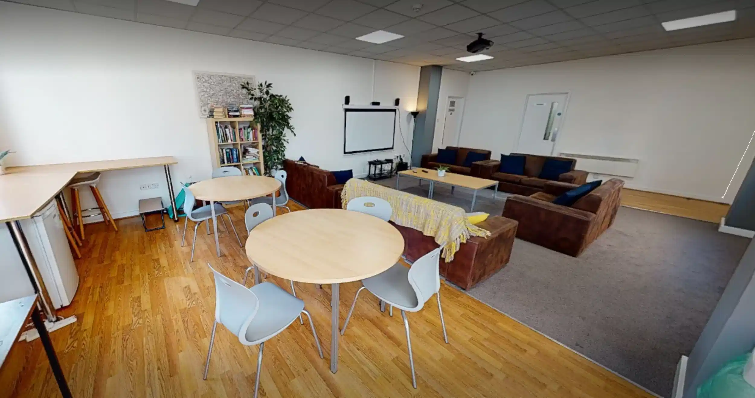 Manna Ash House, London image 30