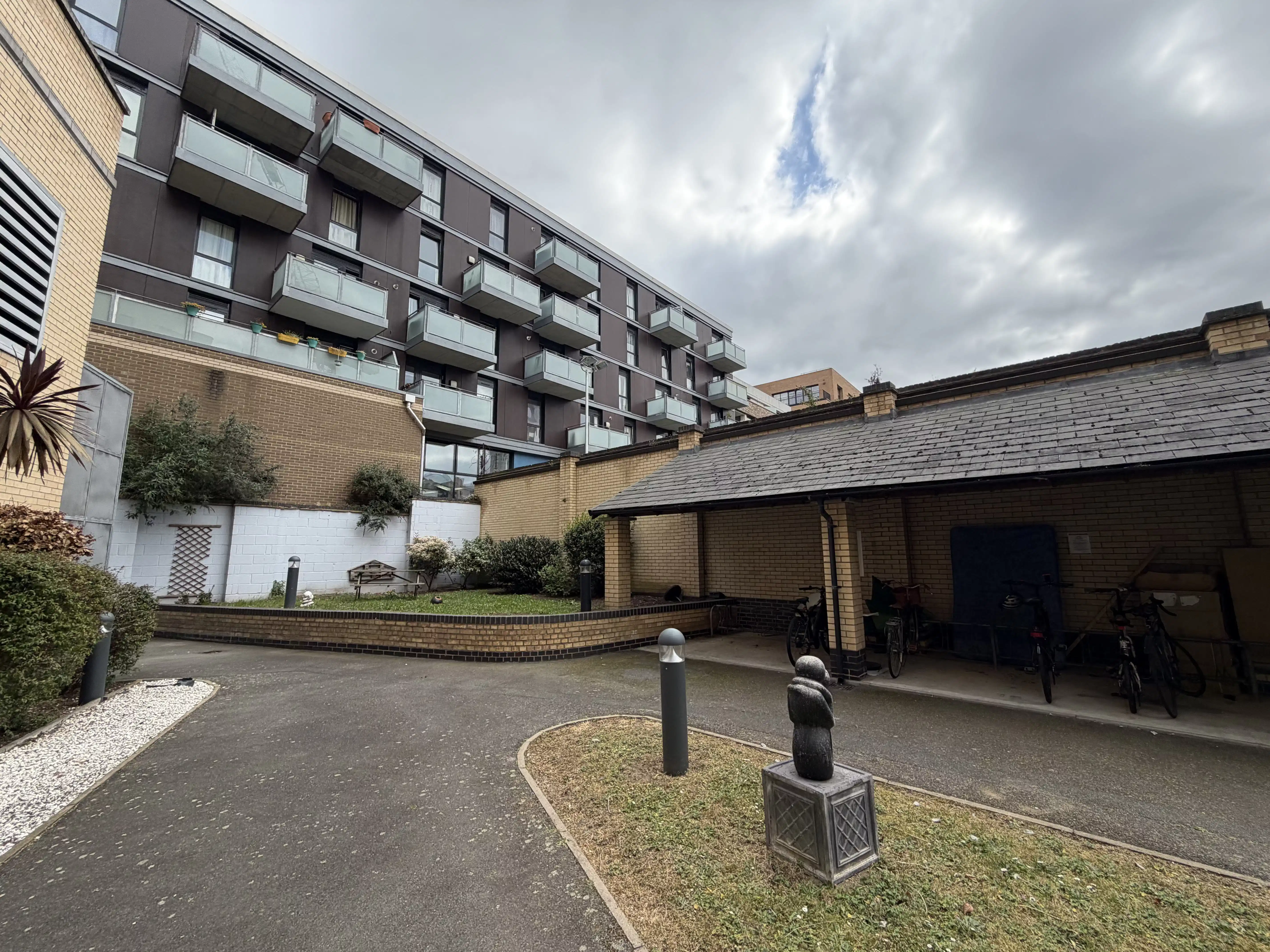 Manna Ash House, London view 7