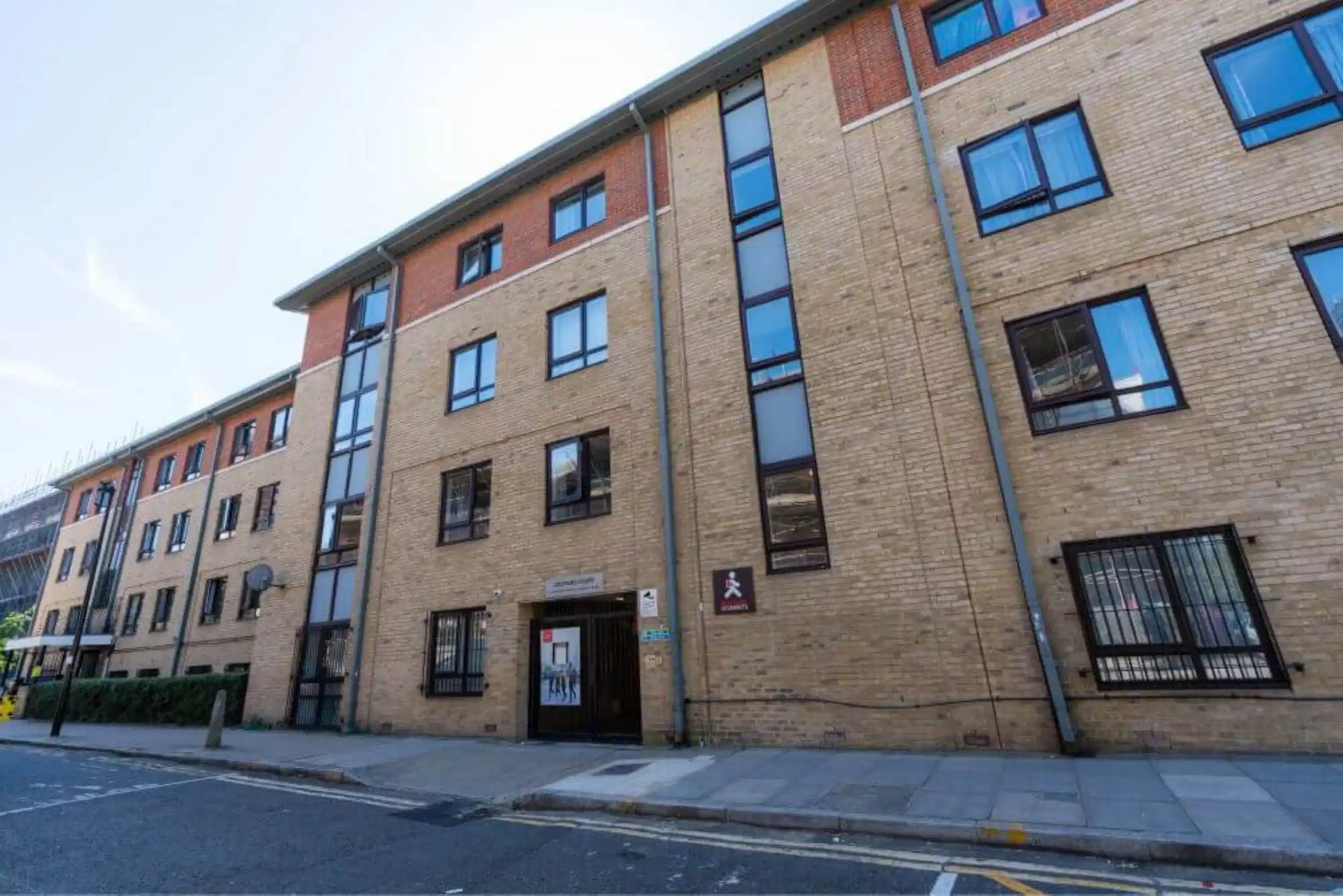 Coopers Court, London - London, England, United Kingdom - Exterior