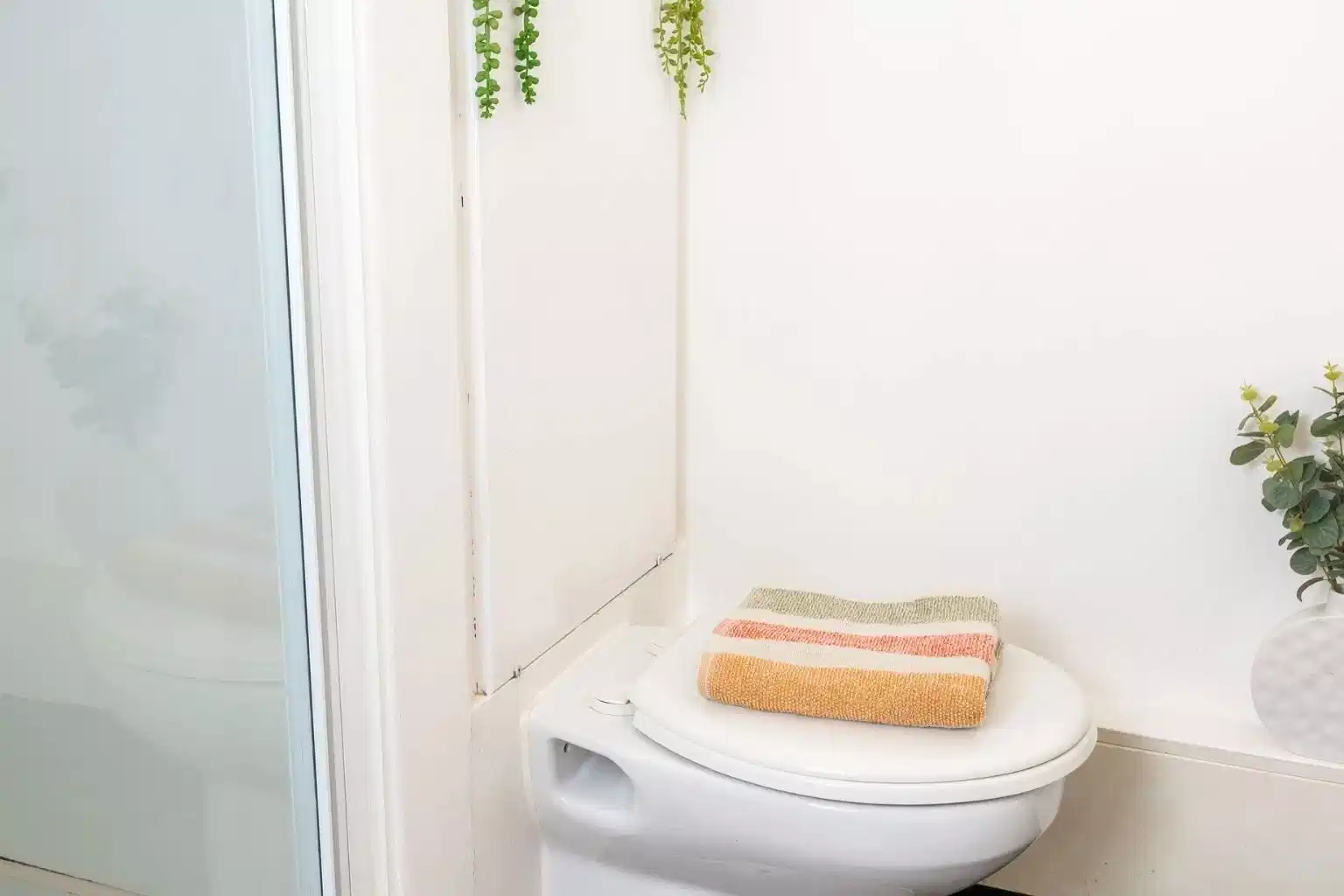 Amenities?w=400&h=260&fit=crop&q=40&auto=format&trim=auto