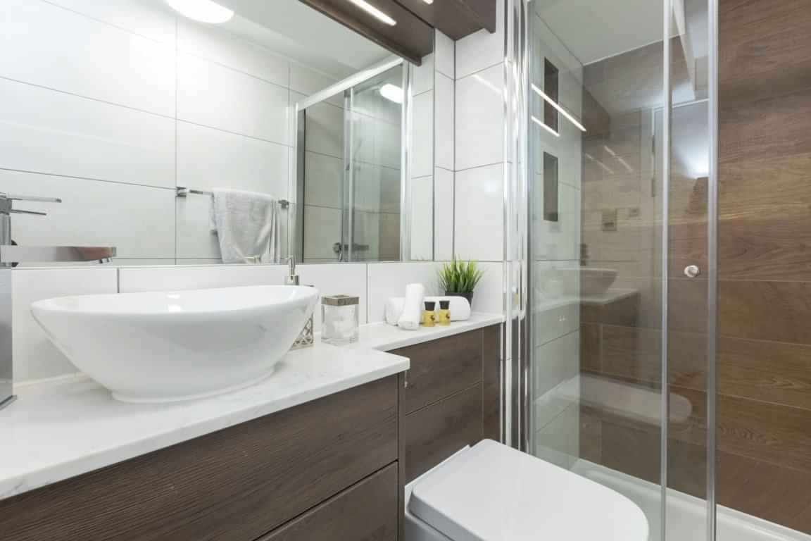 Artillery House, Manchester - Manchester, England, United Kingdom - One Bedroom Apartment (Large) - Bathroom