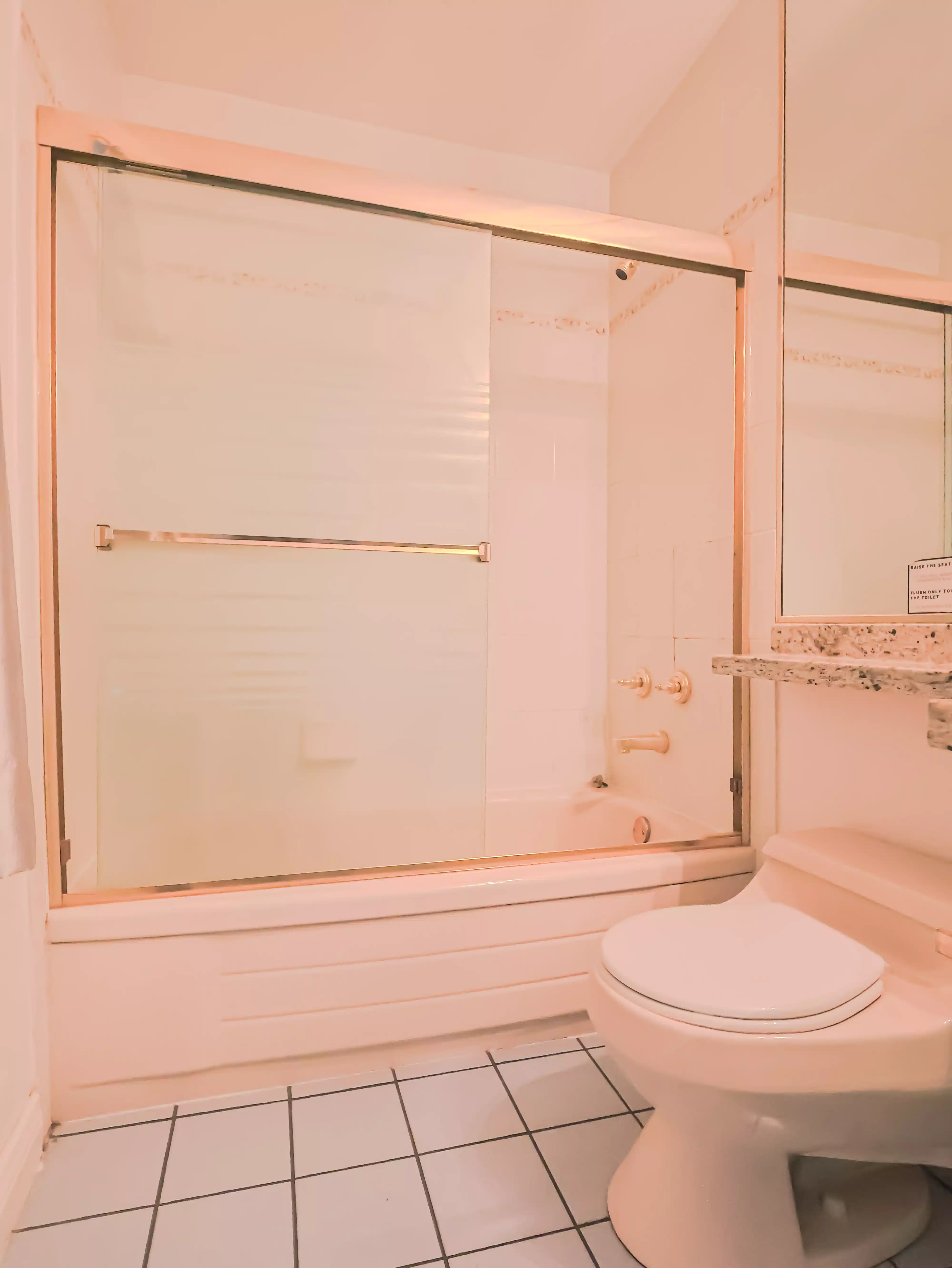 Exterior?w=400&h=260&fit=crop&q=40&auto=format&trim=auto