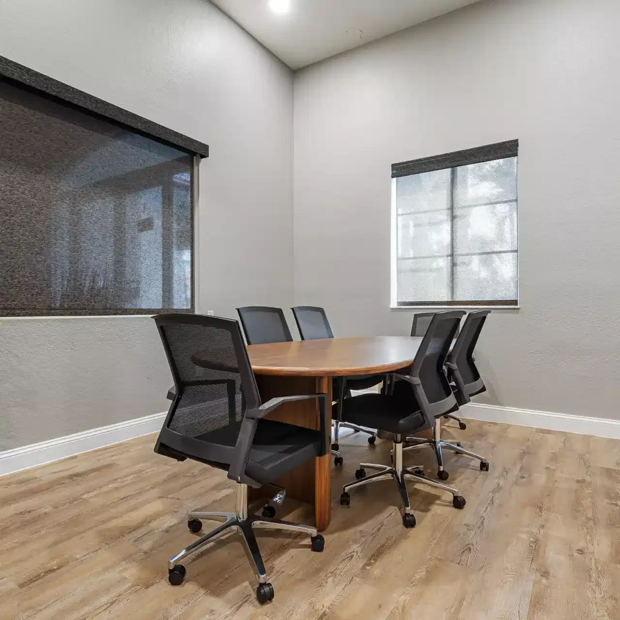 Bella Vista, Lauderdale Lakes - Lauderdale Lakes, Florida, United States - Amenities