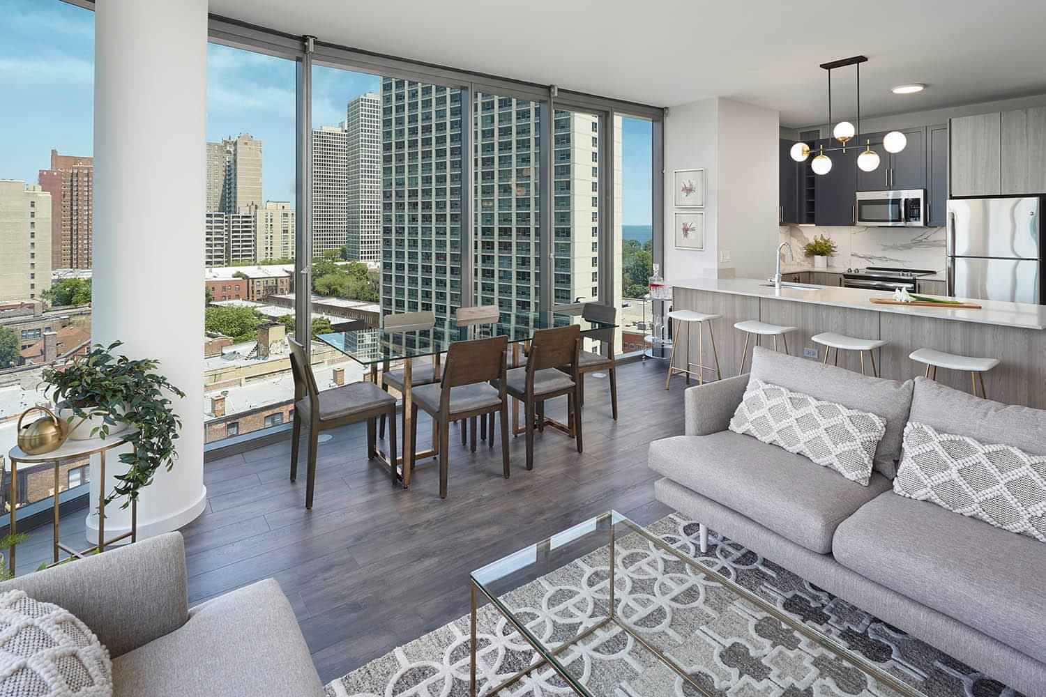 5252 Apartments, Chicago - Chicago, Illinois, United States - Common Area